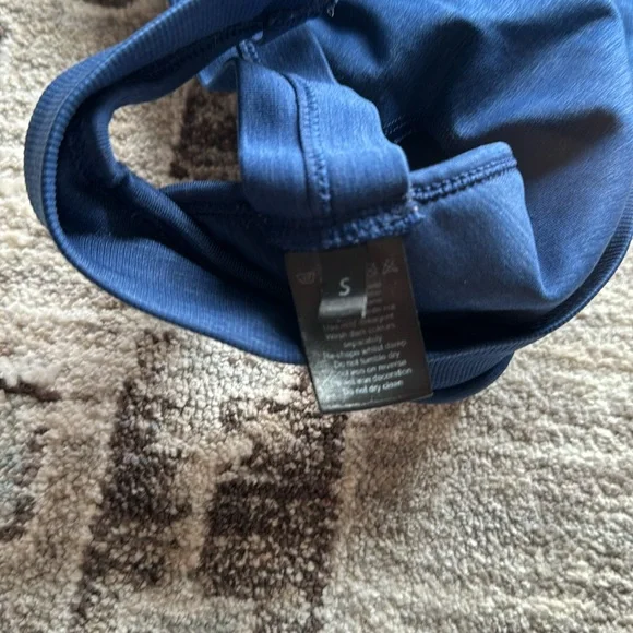 Alphalete Tri Sports Bra - Small - Picture 4 of 4